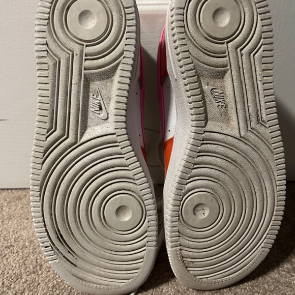 Nike Air Force 1s - Picture 6 of 7